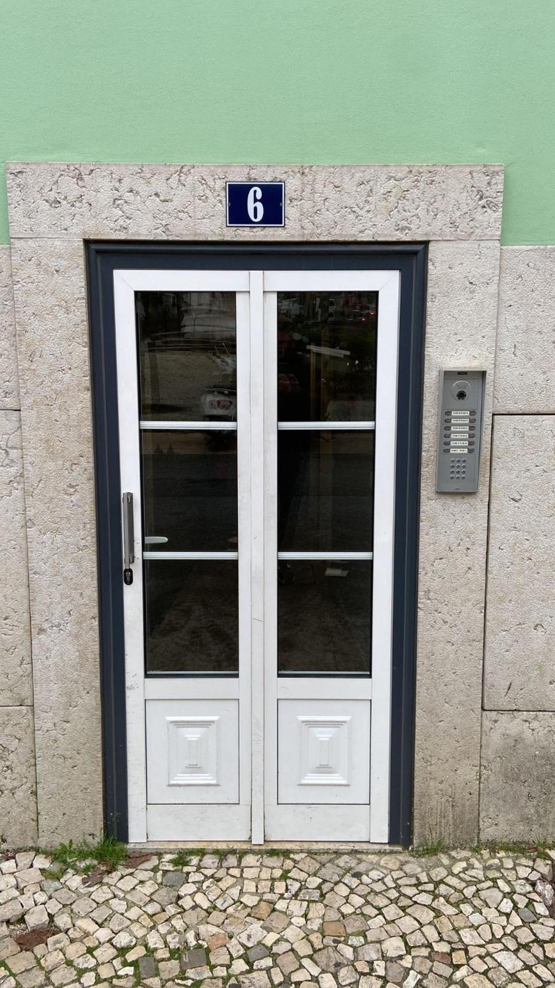 Апартаменты Exuberante Refugio No Centro De Lisboa Экстерьер фото